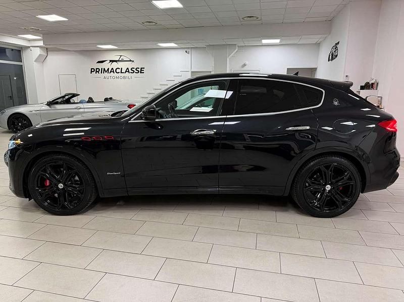 Usata Maserati Levante 349 CV (256 kW) 2020 Nero SUV