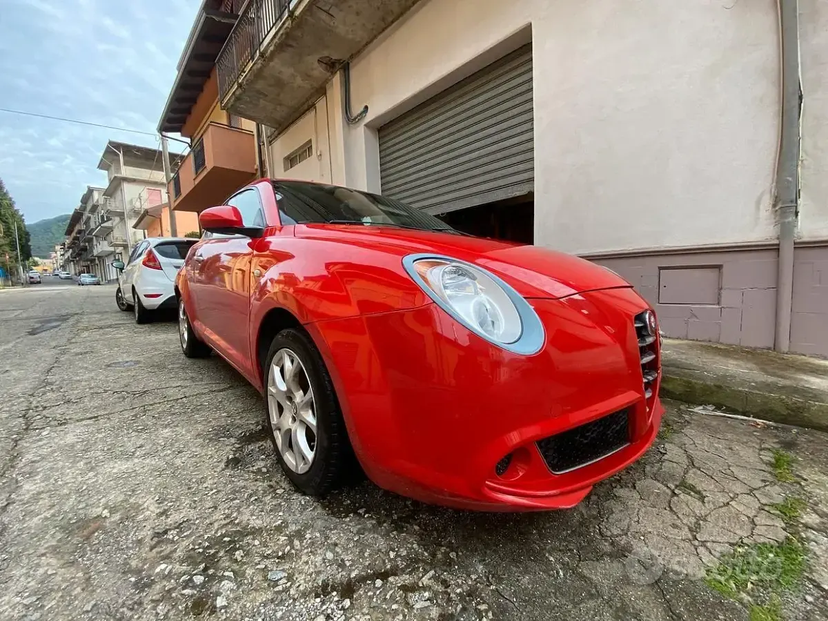 Usata Alfa Romeo MiTo 79 CV (58 kW) 2009 Rosso Utilitaria