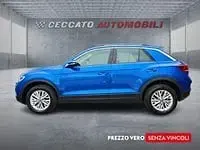 Usata VW T-Roc Life 110 CV (80 kW) 2024 Blu SUV