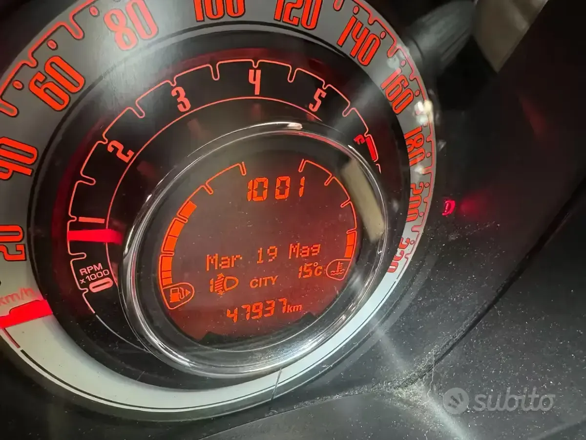 Usata Fiat 500 Sport 69 CV (50 kW) 2016 Rosso Utilitaria