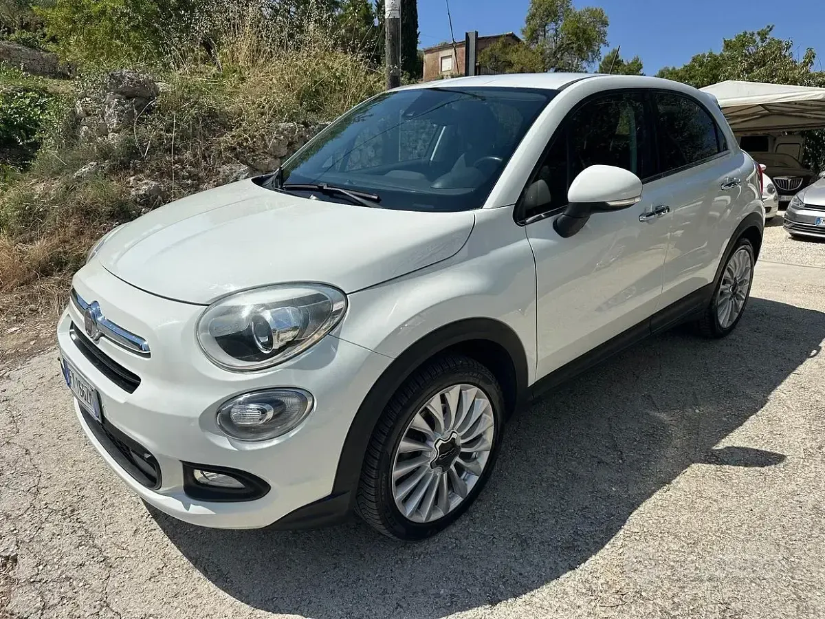Usata Fiat 500X Lounge 120 CV (88 kW) 2017 Bianco SUV