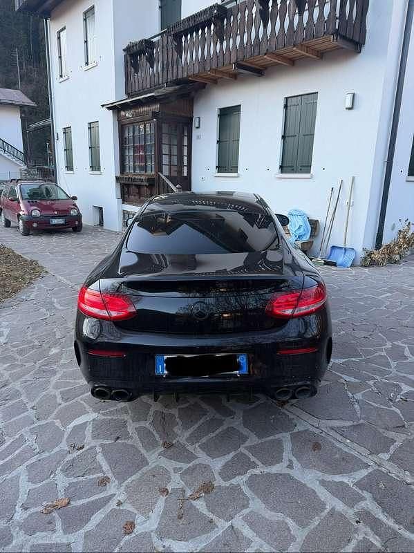 Usata Mercedes C250 Premium Plus 204 CV (150 kW) 2016 Nero Coupé