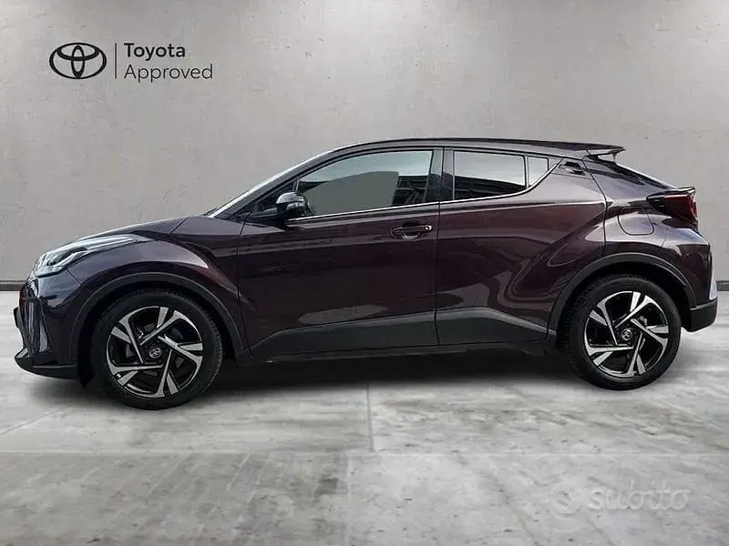 Usata Toyota C-HR Trend 122 CV (89 kW) 2022 Viola SUV