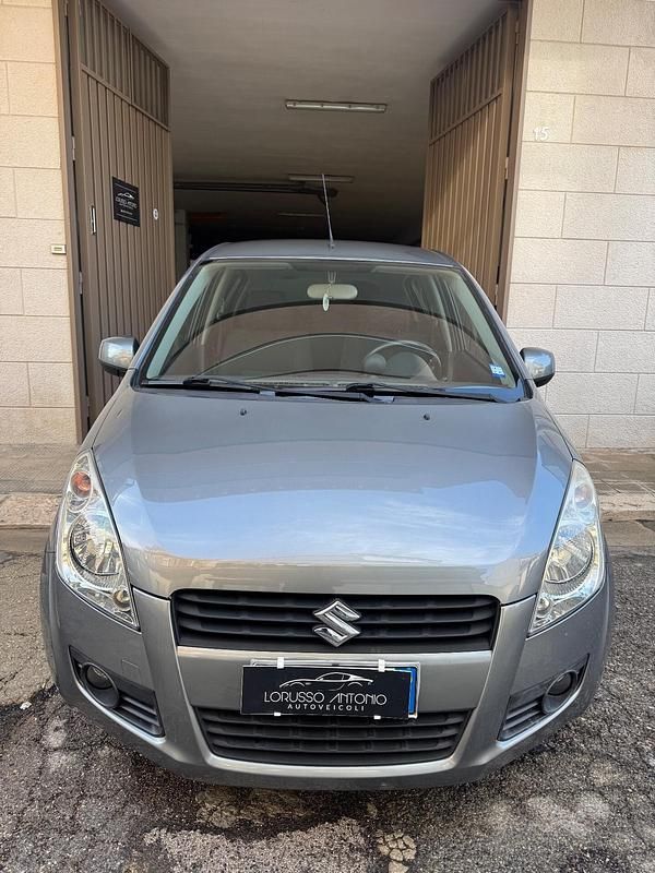Usata Suzuki Splash GLS 65 CV (47 kW) 2010 Grigio Utilitaria