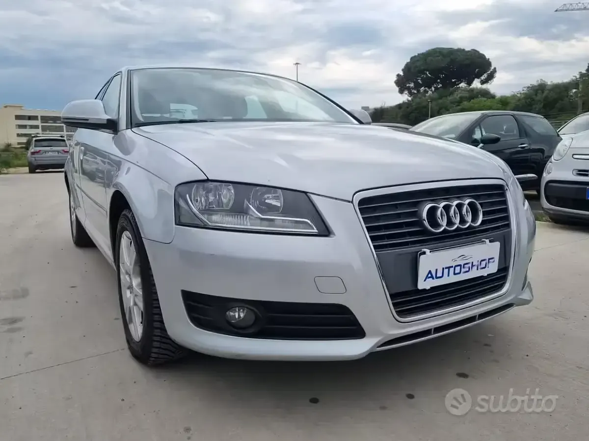 Usata Audi A3 Ambiente 105 CV (77 kW) 2008 Grigio Utilitaria
