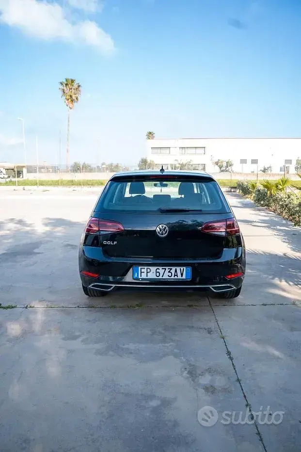 Usata VW Golf VII Executive 115 CV (84 kW) 2018 Nero Berlina