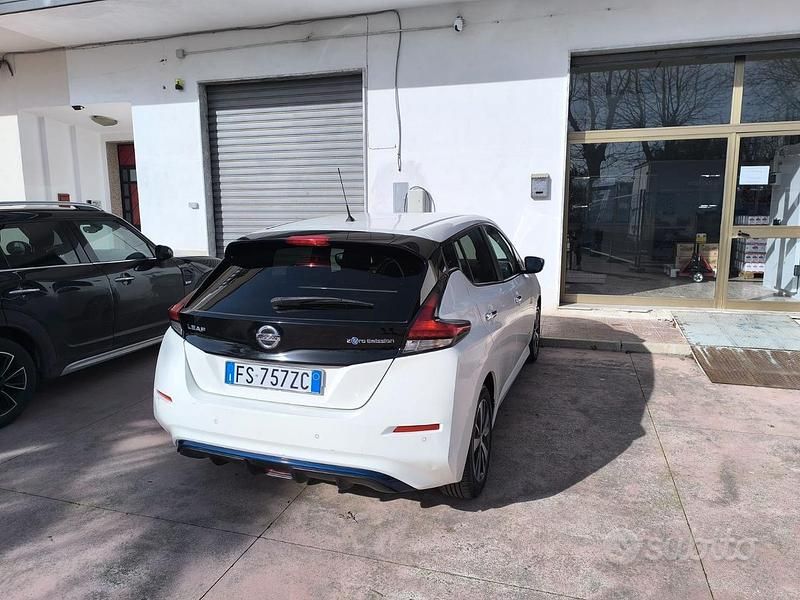 Usata Nissan Leaf 39 kW (54 CV) 2018 Bianco Utilitaria