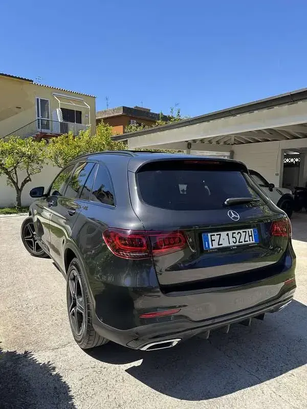 Usata Mercedes GLC300 AMG line 245 CV (180 kW) 2020 SUV