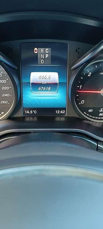 Usata Mercedes V300 Avantgarde 237 CV (174 kW) 2023 Monovolume