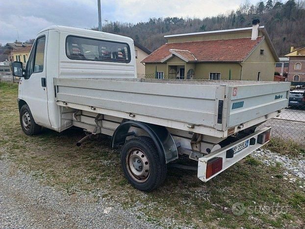 Bianco Usata 2000 Fiat Ducato Furgone | 5500 € - Immagine 1/4