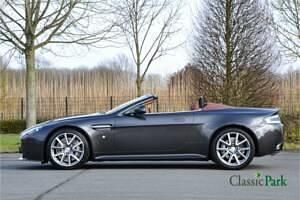 Usata Aston Martin V8 Vantage 436 CV (320 kW) 2013 Grigio Cabrio