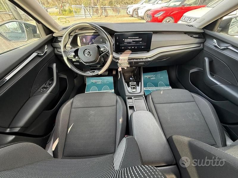 Usata Skoda Octavia Executive 116 CV (85 kW) 2021 Grigio Station wagon