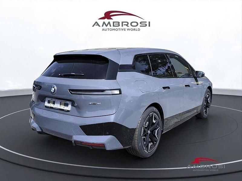 Usado BMW iX 239 kW (326 HP) 2025 Cinzento SUV