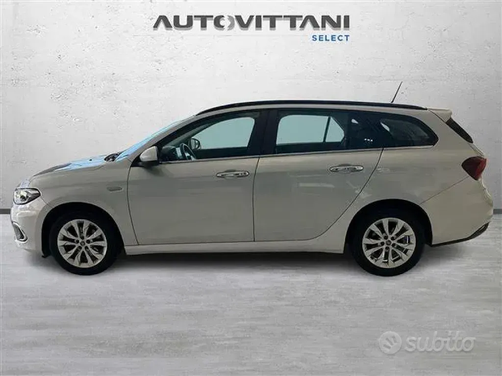 Usata Fiat Tipo Business 120 CV (88 kW) 2018 Grigio Station wagon