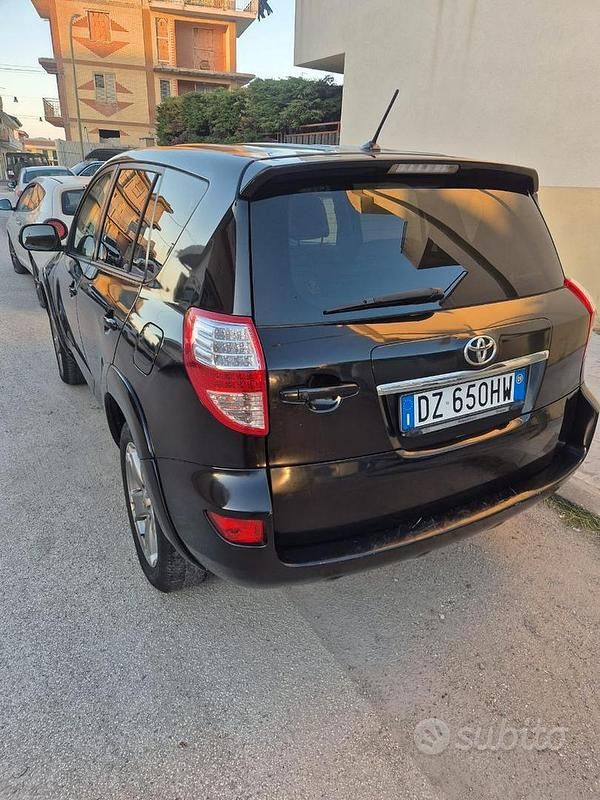Usata Toyota RAV4 2009 SUV