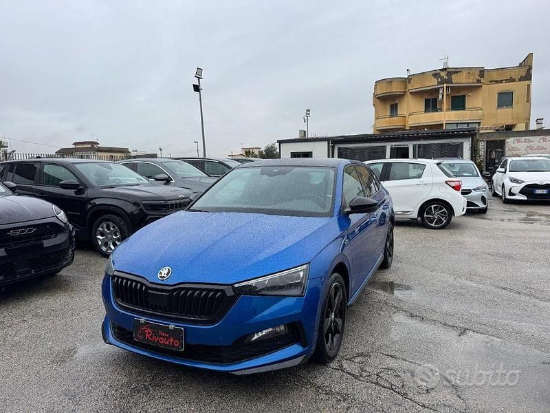 Usata Skoda 110 R Monte Carlo 110 CV (80 kW) 2022 Blu Berlina