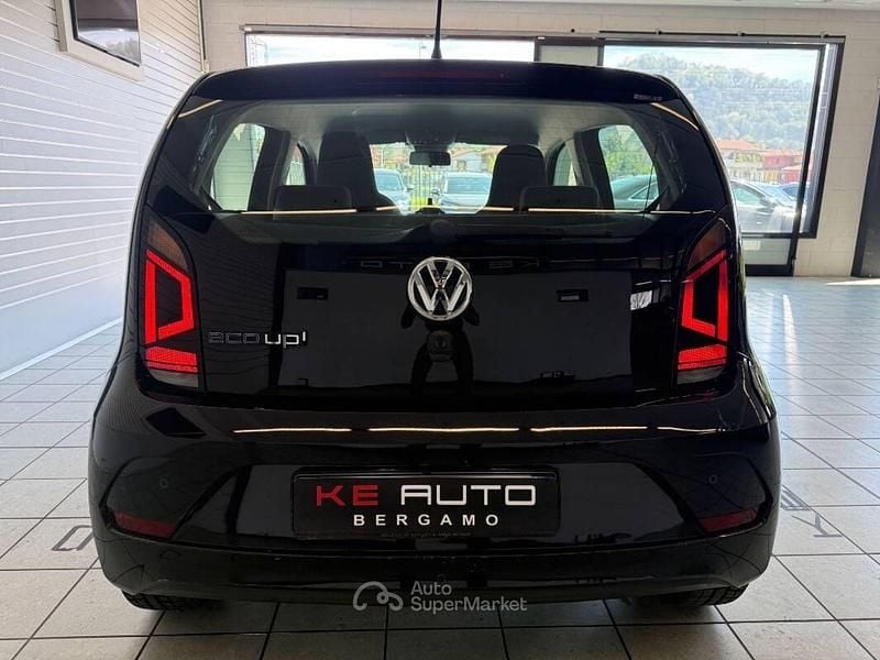 Usata VW up! move up! 68 CV (50 kW) 2018 Nero Utilitaria