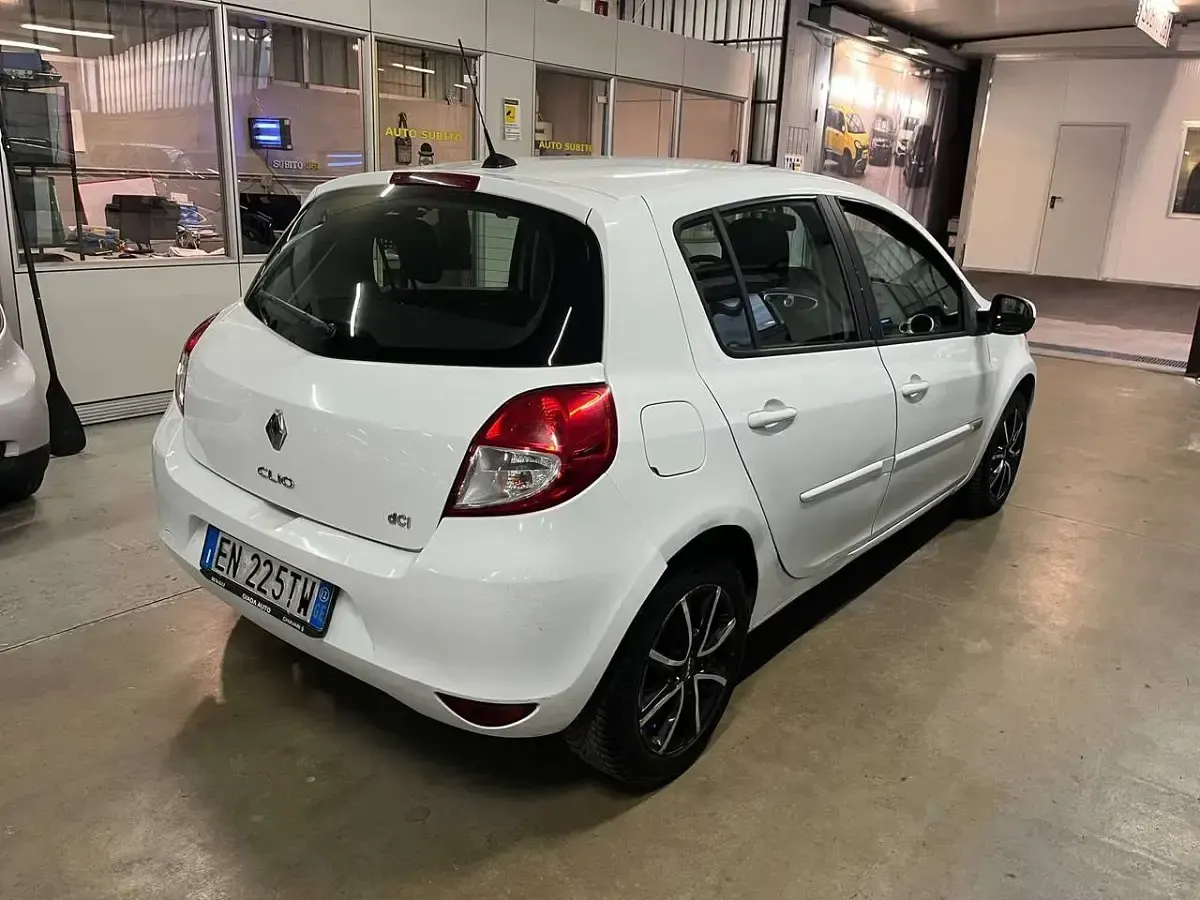 Usata Renault Clio IV 75 CV (55 kW) 2012 Other Berlina