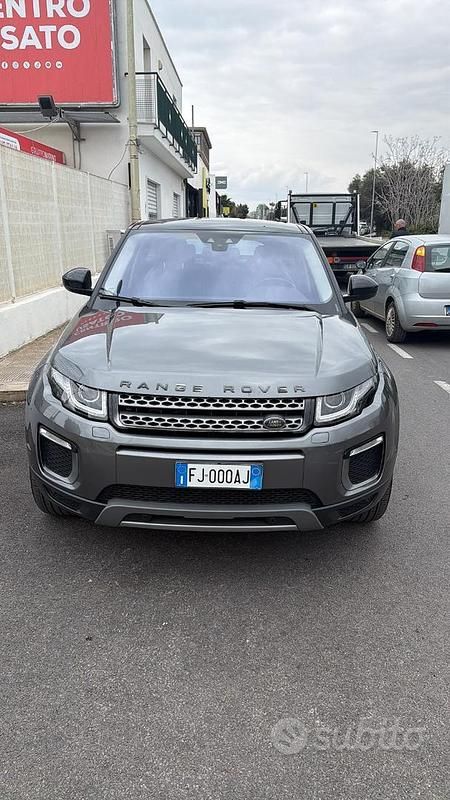 Usata Land Rover Range Rover evoque 150 CV (110 kW) 2017 Grigio SUV