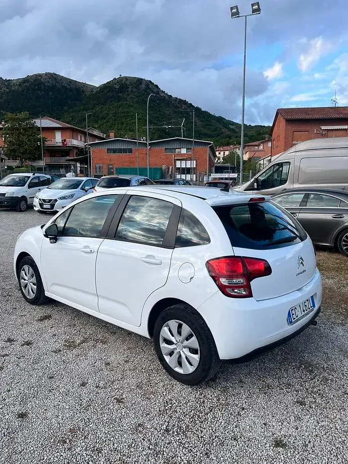 Usata Citroën C3 68 CV (50 kW) 2010 Bianco Utilitaria