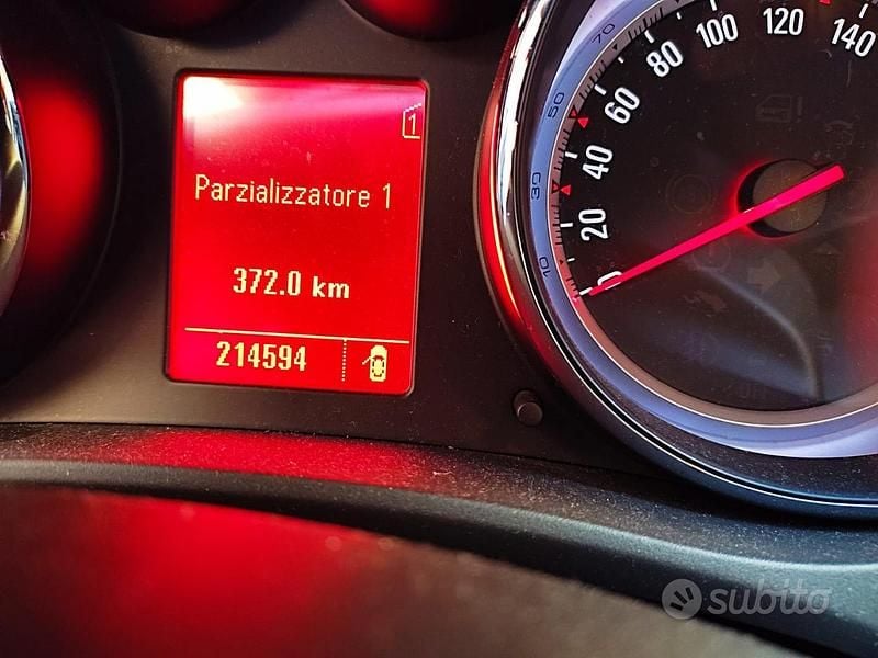 Usata Opel Meriva Cosmo 120 CV (88 kW) 2010 Grigio Monovolume