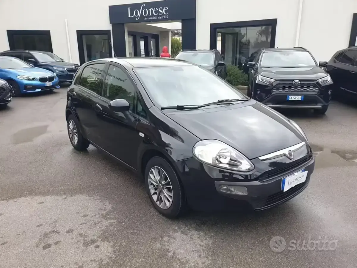 Usata Fiat Punto Evo Active 65 CV (47 kW) 2010 Nero metallizzato Utilitaria