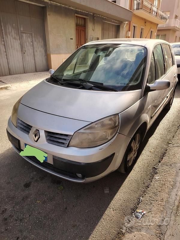 Usata Renault Scénic II 2006 Grigio Monovolume