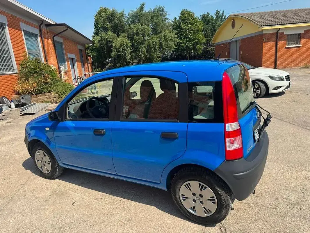 Usata Fiat Panda Active 54 CV (39 kW) 2003 Blu/azzurro Utilitaria
