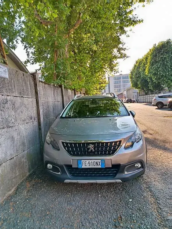 Usata Peugeot 2008 Allure 120 CV (88 kW) 2016 SUV