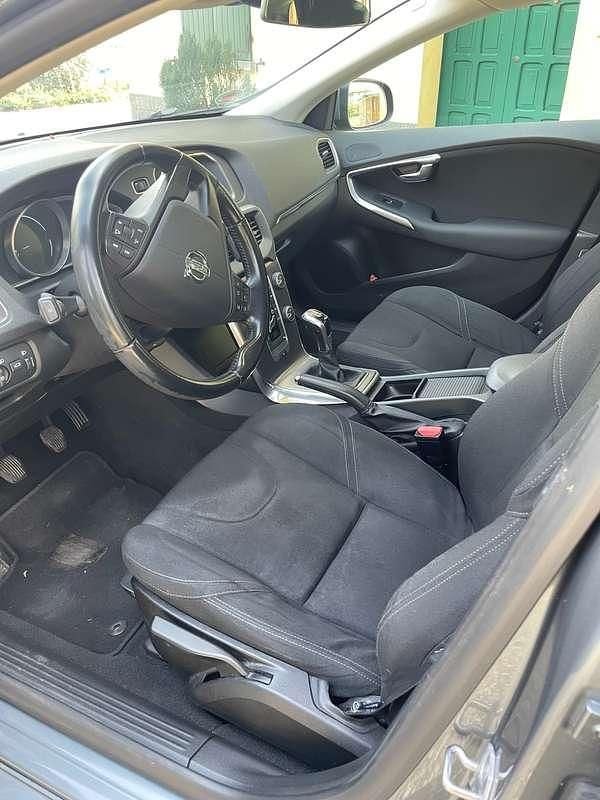 Usata Volvo V40 Business Edition 114 CV (83 kW) 2014 Grigio Berlina