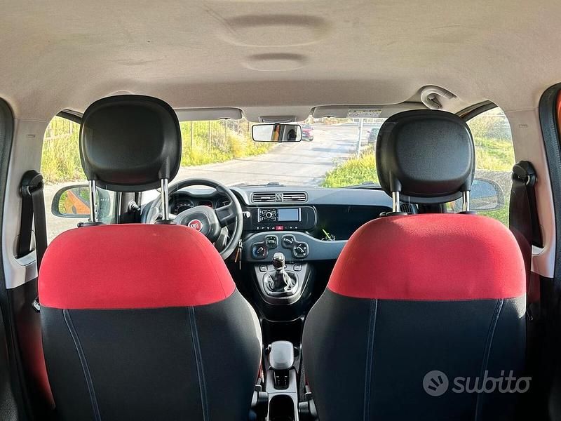 Usata Fiat Panda Pop 69 CV (50 kW) 2018 Arancione Berlina