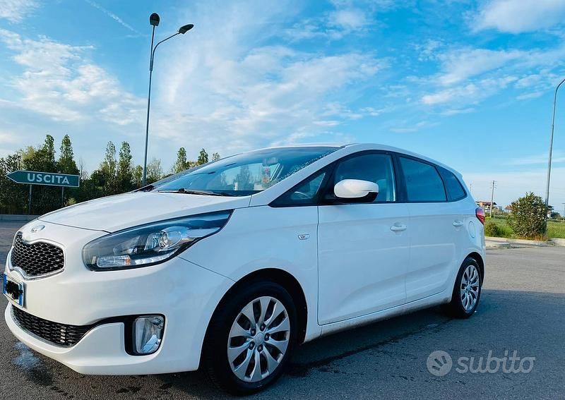 Usata Kia Carens 115 CV (84 kW) 2013 Bianco Monovolume