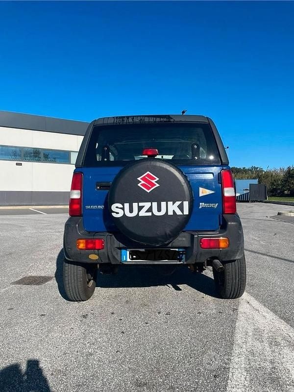 Usata 2005 Suzuki Jimny SUV | 10.000 € (Buon prezzo) - Immagine 1/4