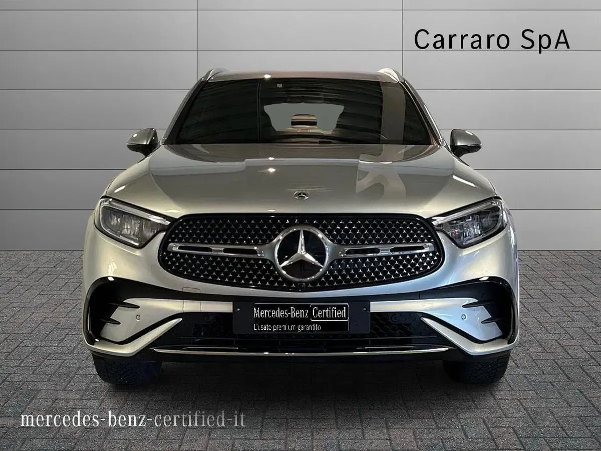 Usata Mercedes GLC300 Advanced 258 CV (189 kW) 2025 Argento metallizzato SUV