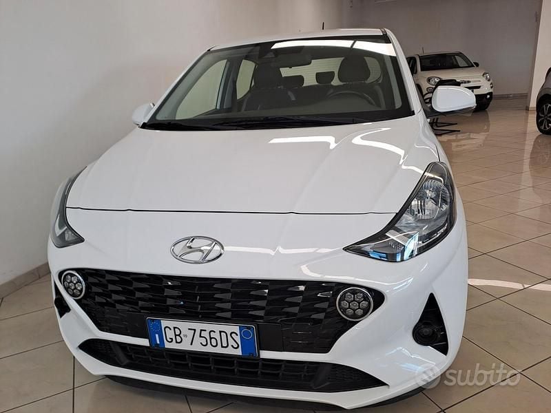 Usata Hyundai i10 Prime 87 CV (63 kW) 2020 Bianco Utilitaria