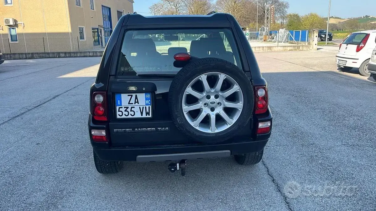 Usata Land Rover Freelander 111 CV (81 kW) 2004 Nero SUV
