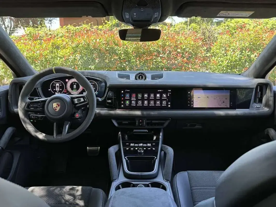 Usata Porsche Cayenne 305 CV (224 kW) 2024 Nero SUV