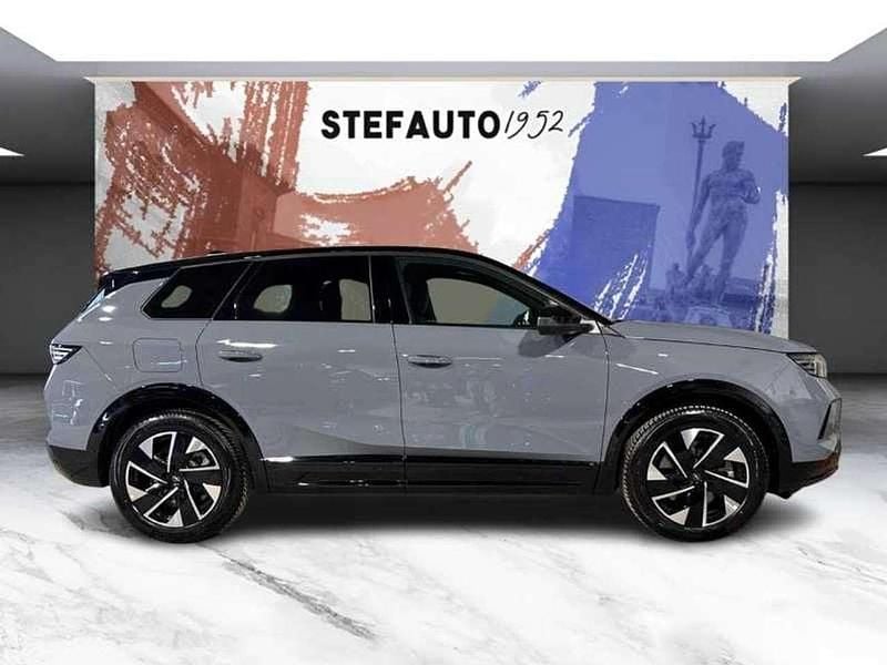 Nuova Opel Grandland X 408 CV (300 kW) 2026 Grafik grey SUV