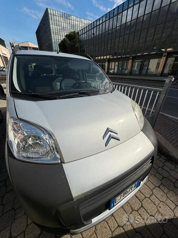 Usata 2011 Citroën Nemo Monovolume | 4800 € - Immagine 1/2
