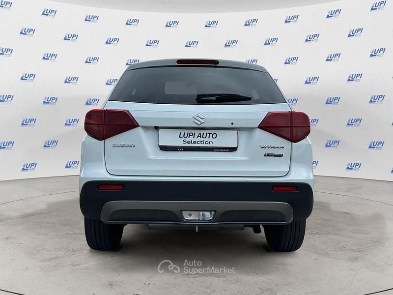 Usata Suzuki Vitara 116 CV (85 kW) 2022 Bianco SUV