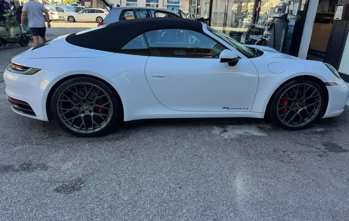 Usata Porsche 911 Carrera 4S Cabriolet 450 CV (330 kW) 2022 Bianco Cabrio