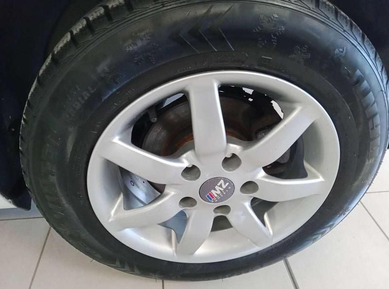 Usata Kia Venga 90 CV (66 kW) 2018 Bianco Utilitaria