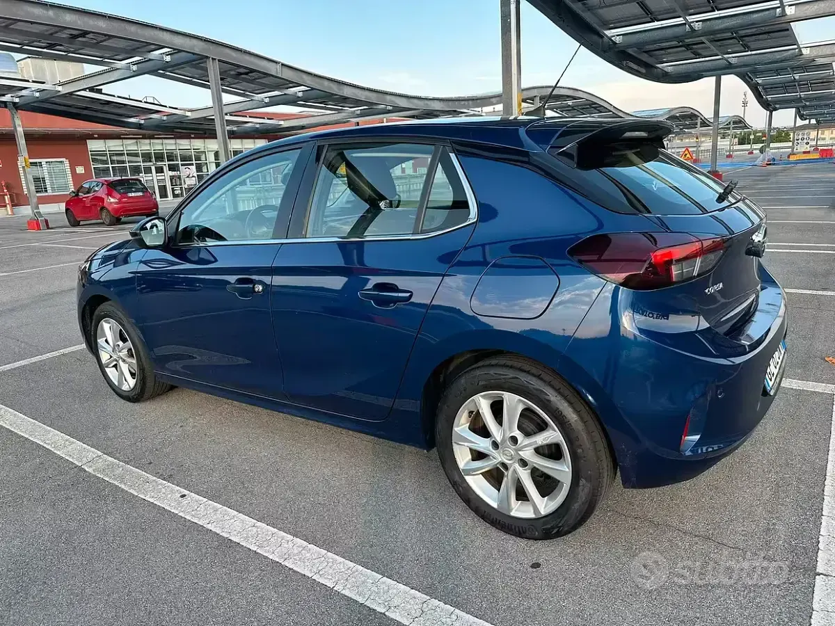 Usata Opel Corsa Edition 75 CV (55 kW) 2021 Bluazzurro Utilitaria
