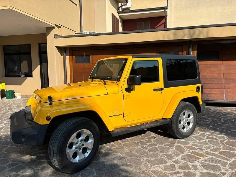 Usata Jeep Wrangler Sahara 2015 Giallo SUV