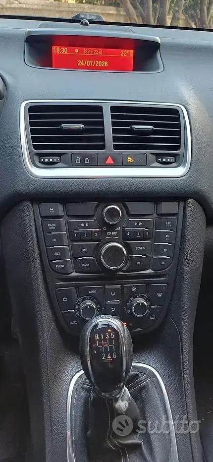 Usata Opel Meriva Cosmo 110 CV (80 kW) 2011 Grigio Monovolume