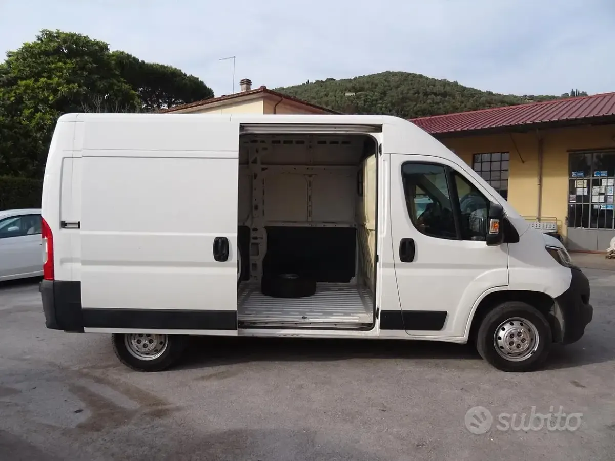 Usata Peugeot Boxer 110 CV (80 kW) 2018 Bianco Furgone