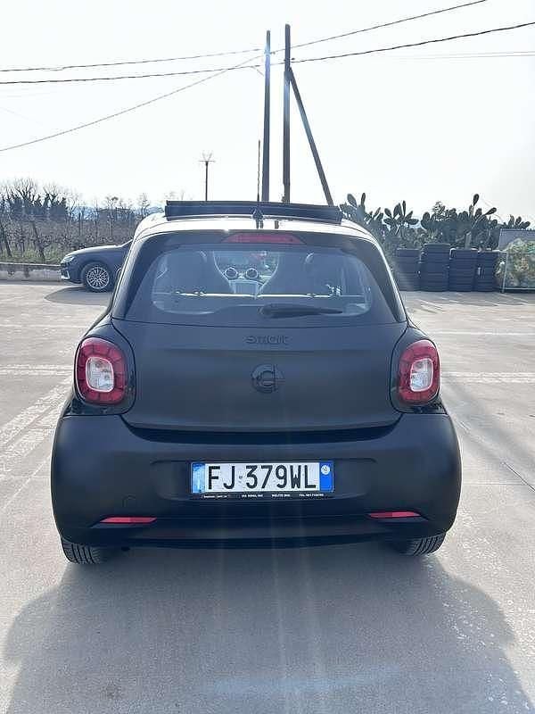 Usata Smart ForFour Prime 71 CV (52 kW) 2016 Utilitaria