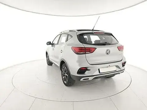Occasion MG ZS Luxury 111 PK (81 kW) 2023 Zilver SUV