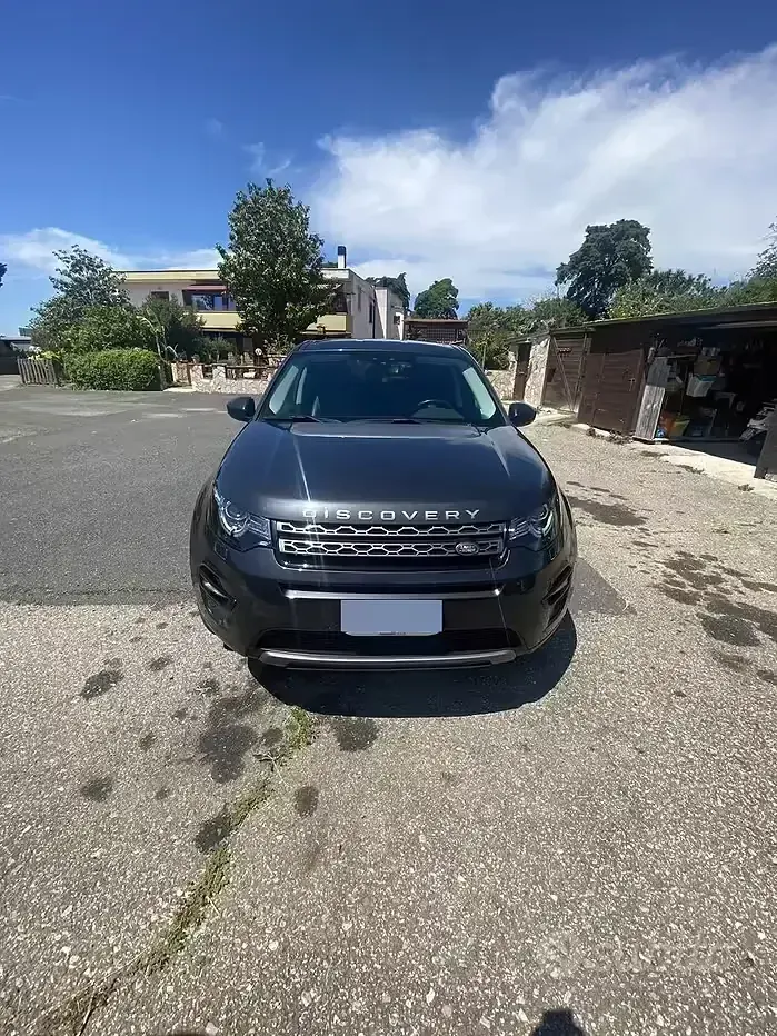 Usata Land Rover Discovery Sport SE 150 CV (110 kW) 2017 Grigio SUV