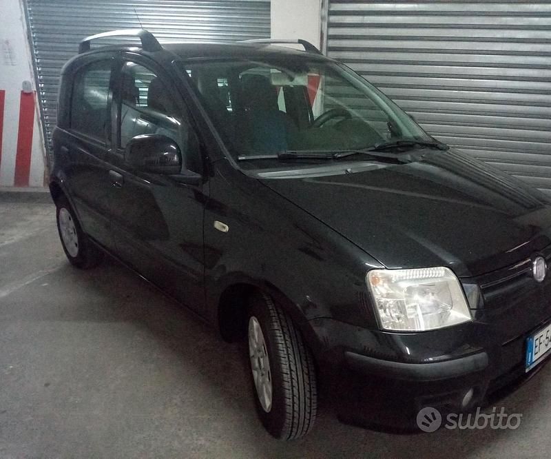 Usata Fiat Panda 69 CV (50 kW) 2011 Nero Utilitaria